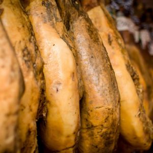 jamon-iberico-carniceria-el-carpio-21